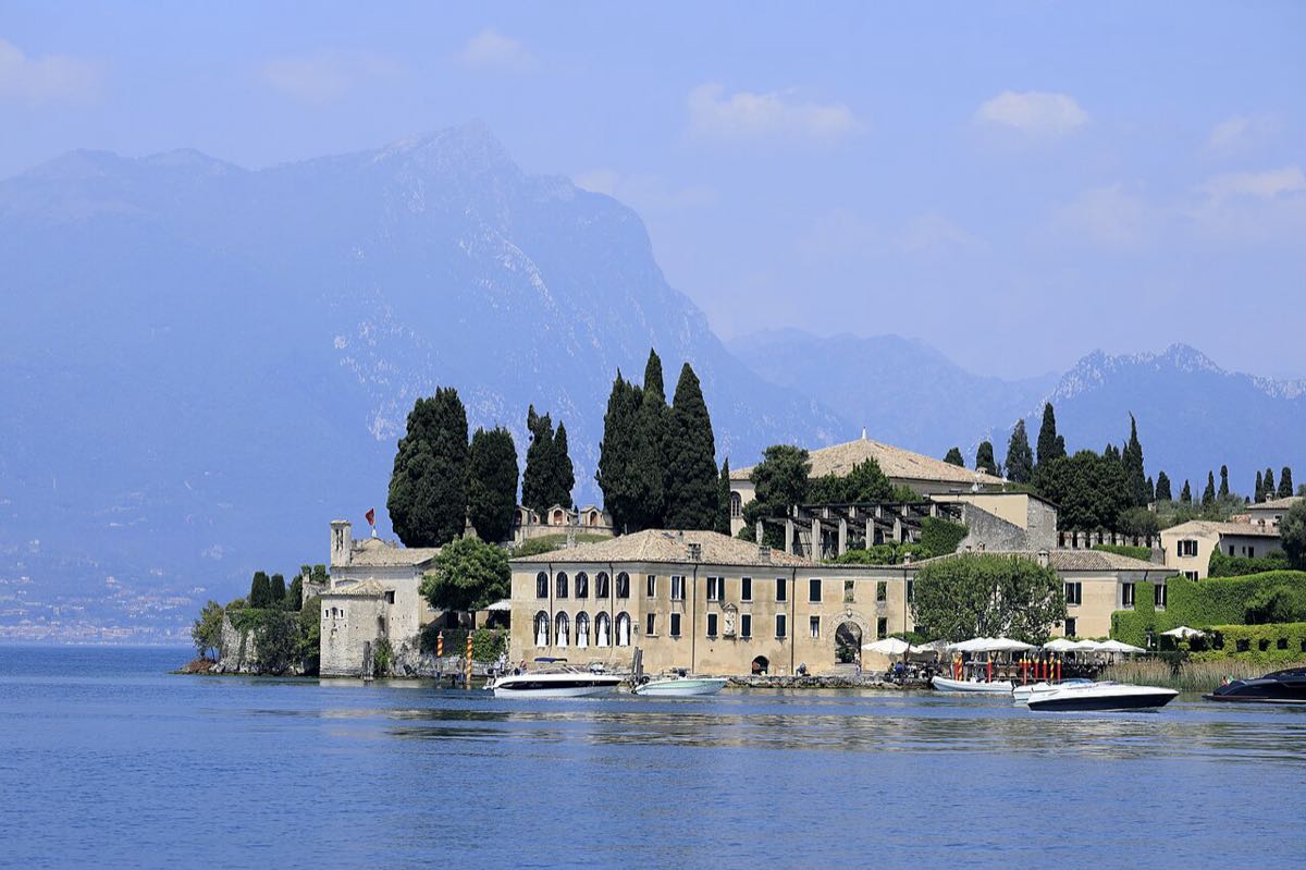 Punta San Vigilio mit der Villa am See